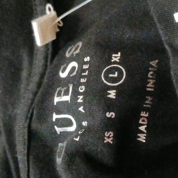 Women's Guess Logo Black and White Cropped Top. SIZE LARGE. - Picture 9 of 11